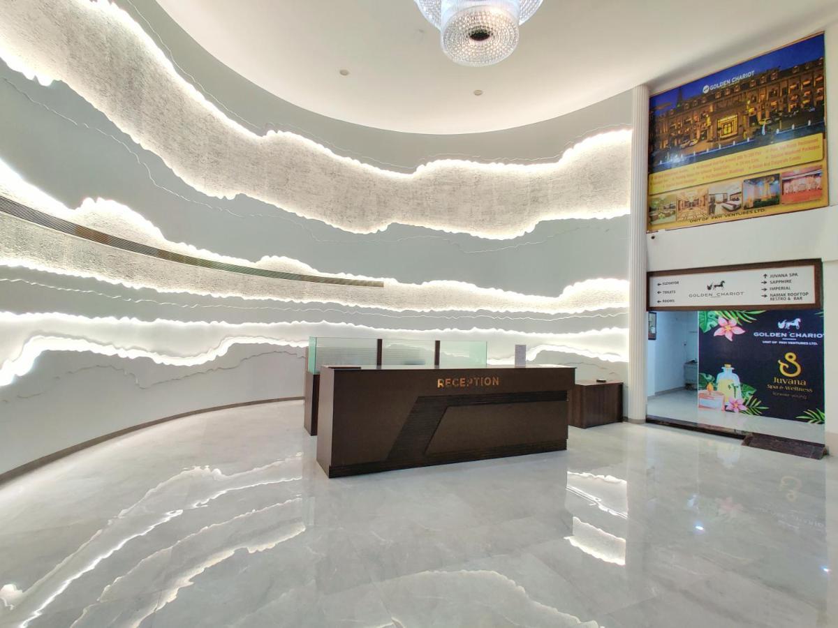 Golden Chariot Hotel Daman Exterior photo